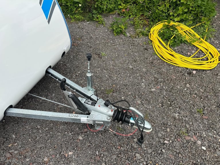 Campmaster Lightweight Caravan 3