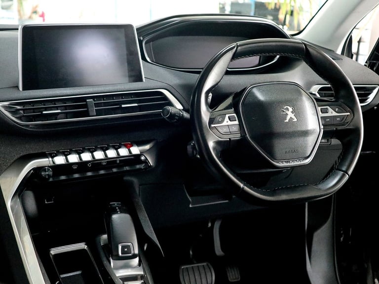 2020 Peugeot 5008 1.2 Allure Puretech 5DR MPV Petrol MPV Petrol Automatic