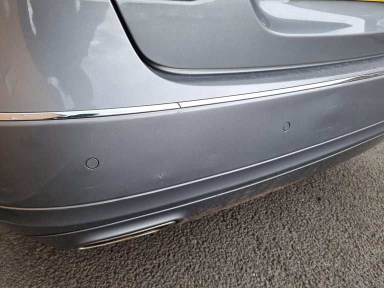 2013 Mercedes-Benz E Class 2.1 E300dh BlueTEC G-Tronic+ Euro 5 (s/s) 4dr SALOON Diesel/Electric H...