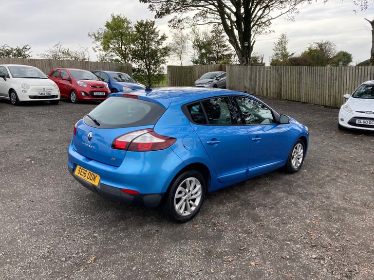2016 Renault Megane 1.5 dCi Dynamique Nav 5dr HATCHBACK Diesel Manual