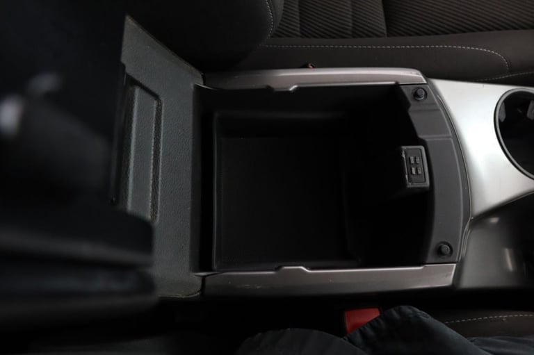 2016 Ford Kuga 1.5 EcoBoost 182 Zetec 5dr Auto HATCHBACK PETROL Automatic