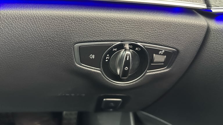 2020 Mercedes-Benz E-Class E 300 D Amg Line Edition Premium Plus Saloon Diesel Automatic