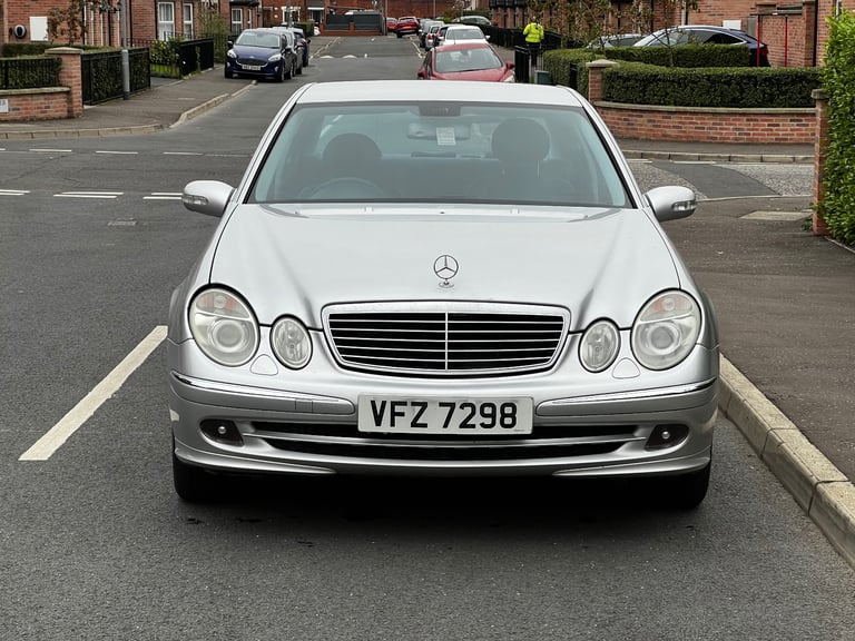 Mercedes-Benz, E CLASS, 2004, Semi-Auto, 3222 (cc)