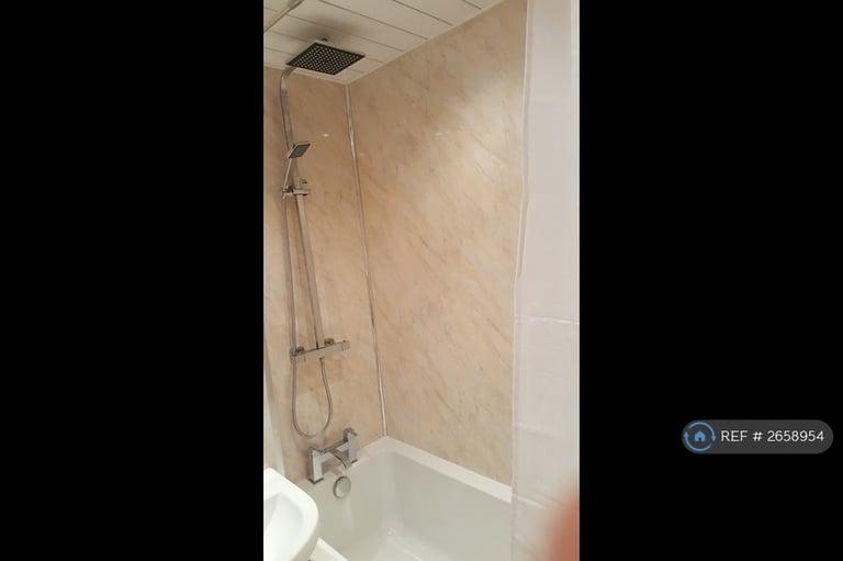 1 bedroom flat in Ancroft Street, Glasgow, G20 (1 bed) (#2658954)