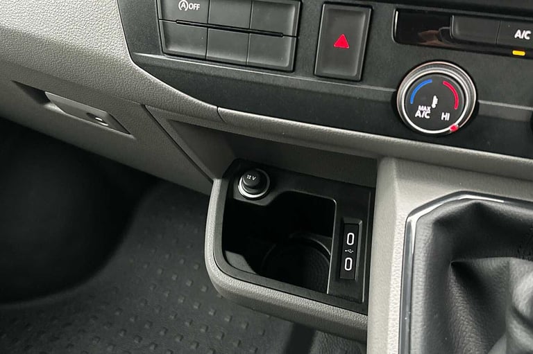 2024 Volkswagen Transporter 2.0 TDI 110 Startline Van Van Diesel Manual
