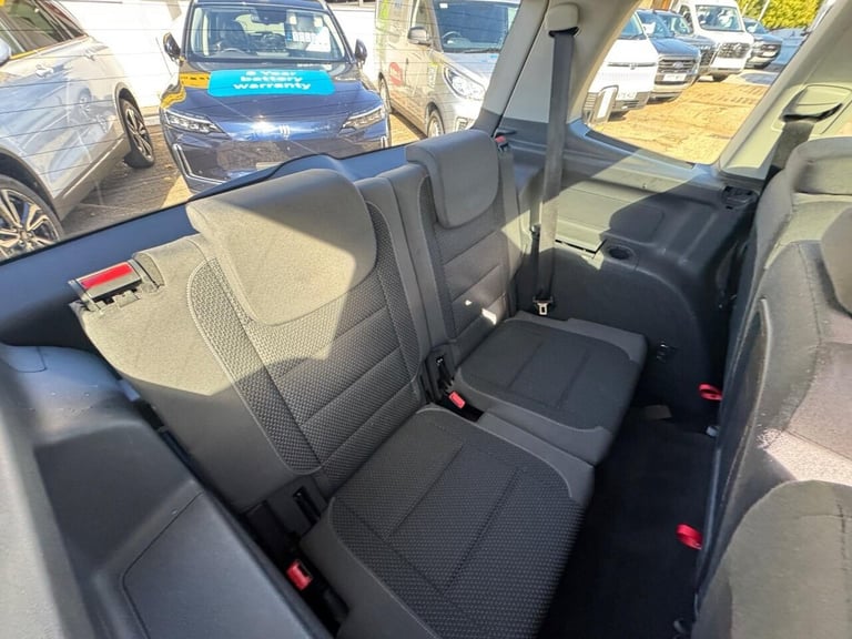 2015 Volkswagen Touran 2.0 TDI BlueMotion Tech SE 5dr DSG MPV DIESEL Automatic