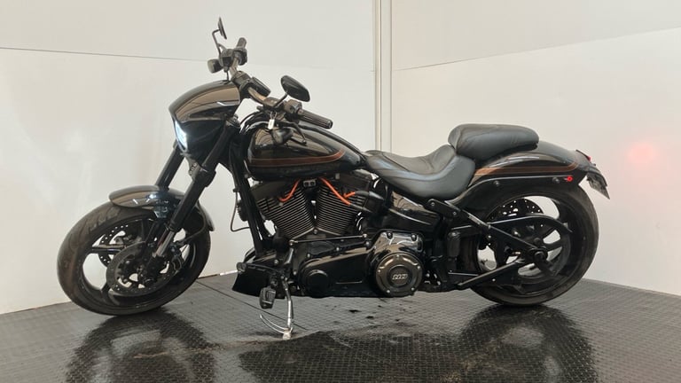 2017 Harley-Davidson Cvo FXSE Custom Colour (16.5MY) CUSTOM Petrol Manual