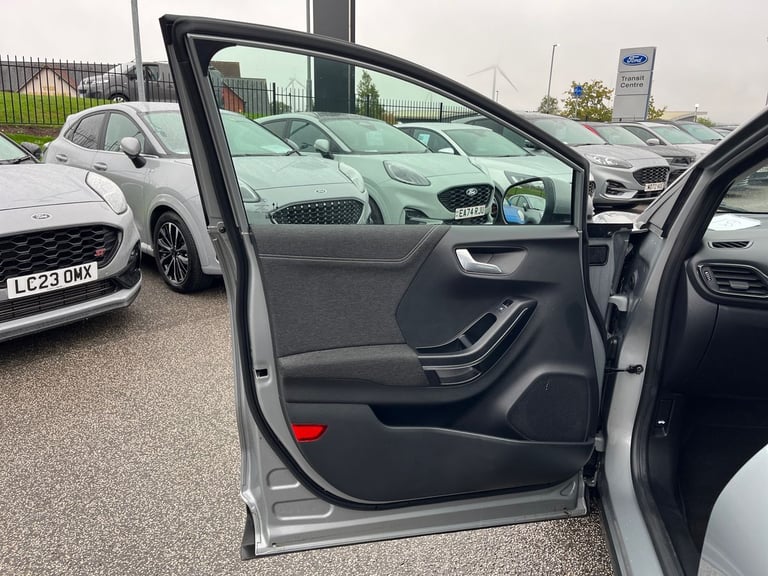 2023 Ford Puma 1.0 EcoBoost Hybrid mHEV Titanium 5dr DCT Hatchback PETROL Automatic