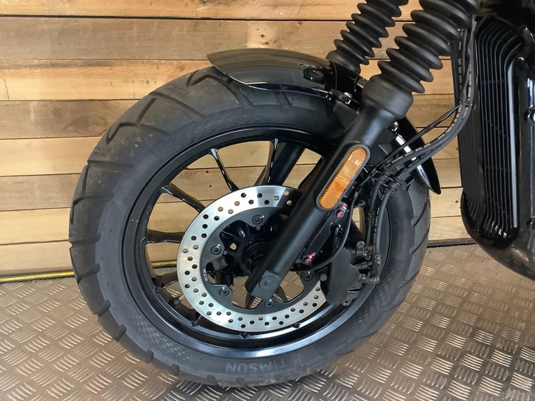 Hyosung GV 125 S AQUILA