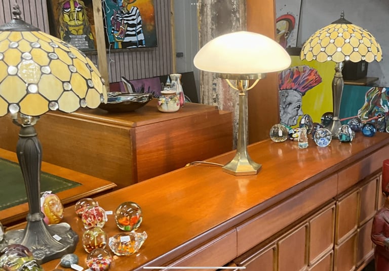 Pair of Tiffany style lamps in good working order
