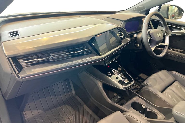 2025 Audi Q4 e-tron 250kW 55 Quattro 82kWh S Line 5dr Auto [Leather] SUV Electric Automatic