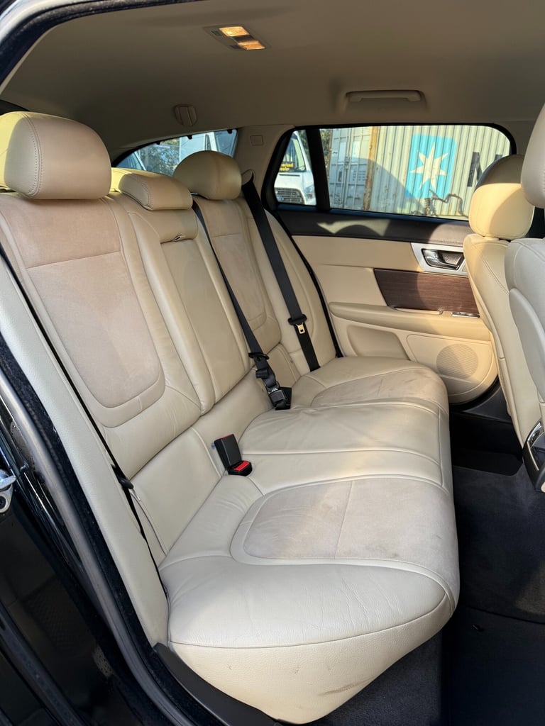 2013 Jaguar XF 2.2d [163] SE Business 5dr Auto, No VAT ESTATE Diesel Automatic