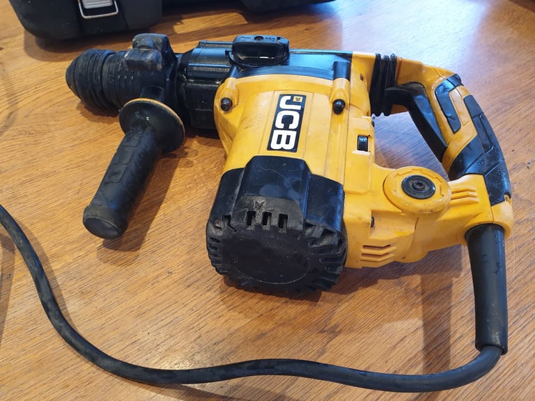 JCB SDS920 920W SDS Plus Hammer Drill with Case and Accessories - Excellent Condition