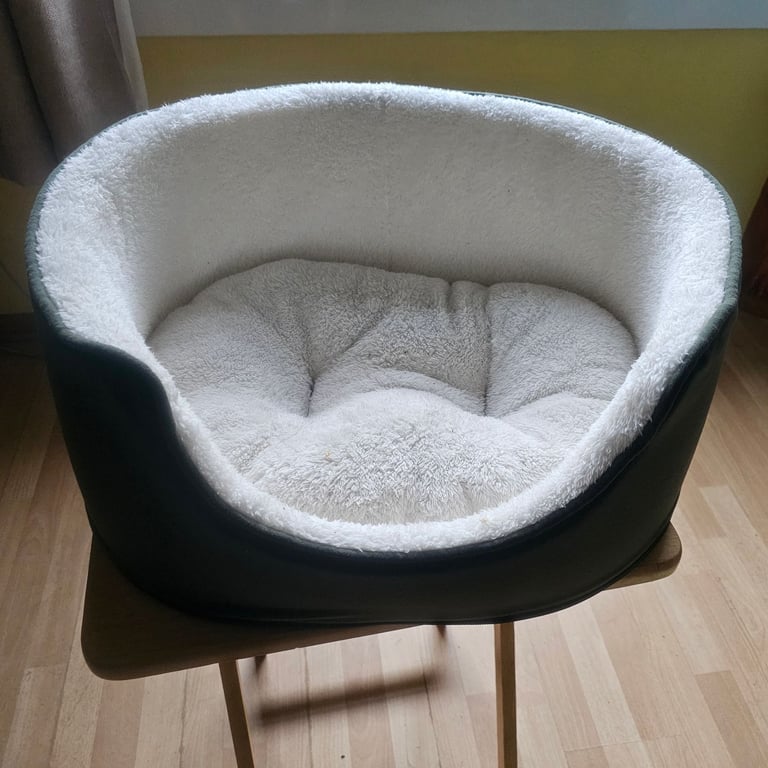 image for pet bed(50cm L)super soft material vgc