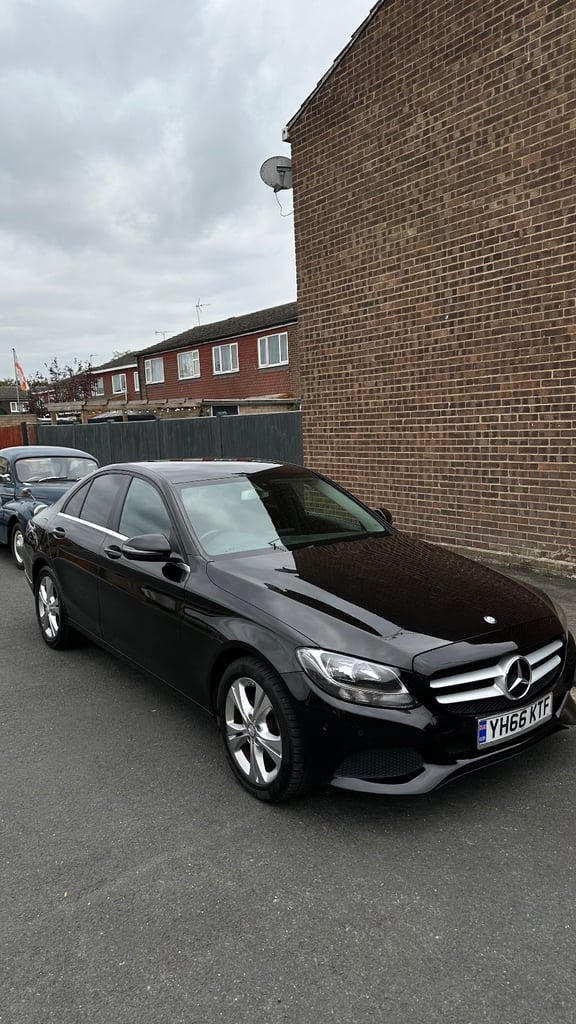 Mercedes-Benz, C CLASS, Saloon, 2016, Semi-Auto, 2143 (cc), 4 doors