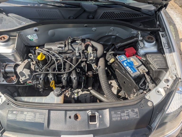 Renault Clio MK2 1.2 45k miles new clutch recent timing belt 3 dr