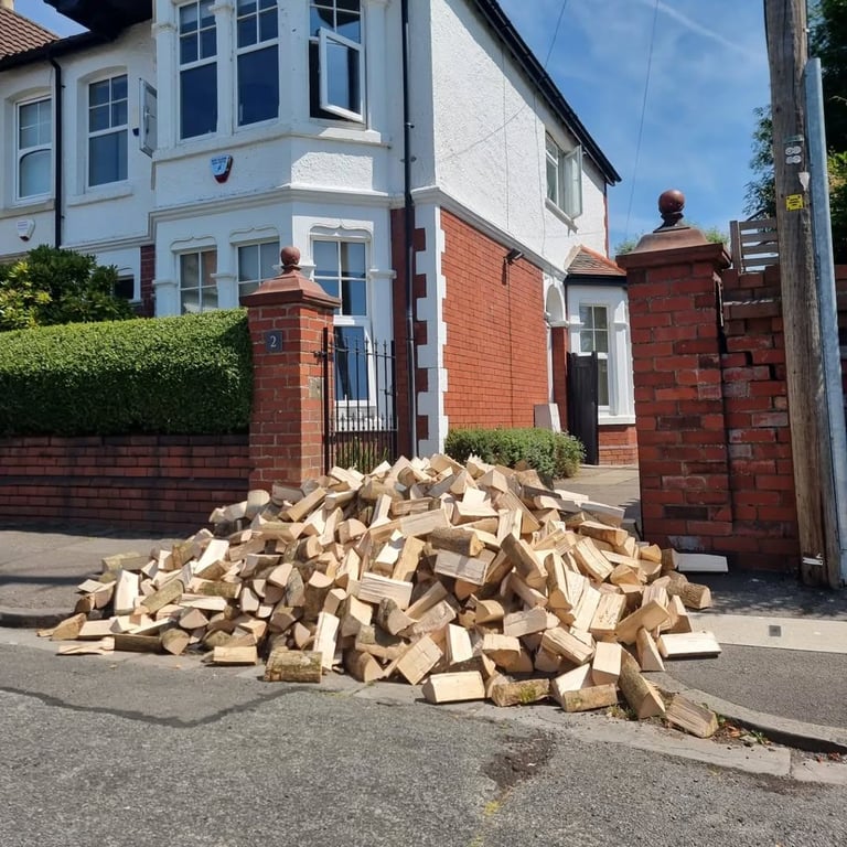 KILN DRIED HARDWOOD LOGS