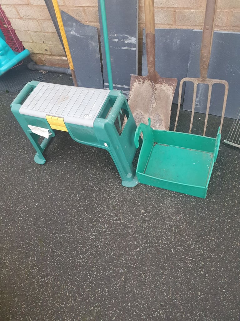 Joblot Of Garden Tools - Fork, Shovel , Hoe, Rotivator, Rake, Cutters , Kneeling Box & Tray , Decent