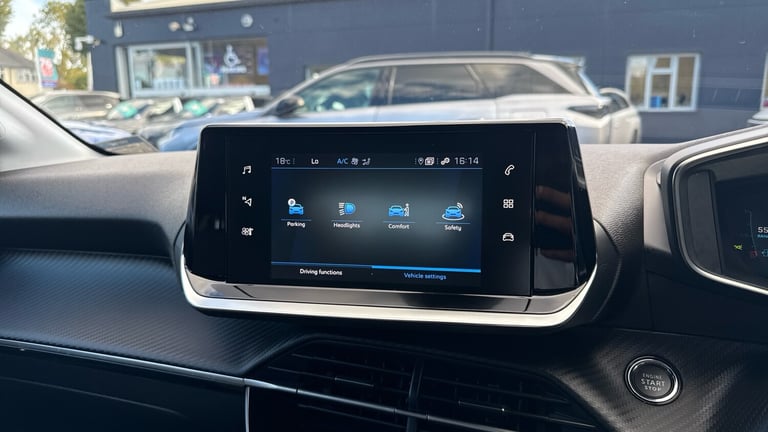 2023 Peugeot 208 1.2 PureTech 100 Allure Premium + 5dr Petrol Hatchback Hatchback Petrol Manual