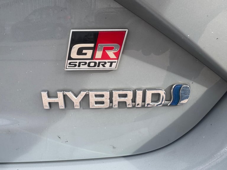 2019 Toyota Yaris 1.5 VVT-h GR SPORT E-CVT Euro 6 (s/s) 5dr HATCHBACK Petrol/Electric Hybrid Auto...