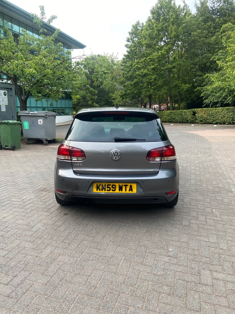 Volkswagen, GOLF GTD, Hatchback, 2009, Semi-Auto, 1968 (cc), 3 doors