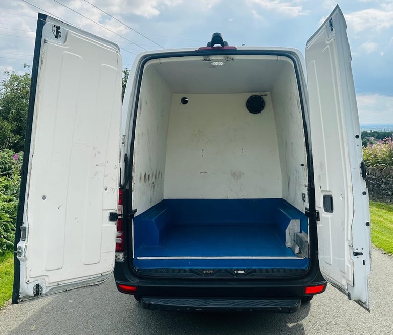 2016 Mercedes-Benz Sprinter 3.5t BlueEFFICIENCY Van PANEL VAN Diesel Manual