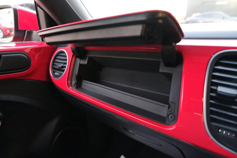 2025 Volkswagen BEETLE AUTO 1.2 TSI Design Hatchback 3dr Petrol DSG Euro 5 (105 ps) PETROL Automatic