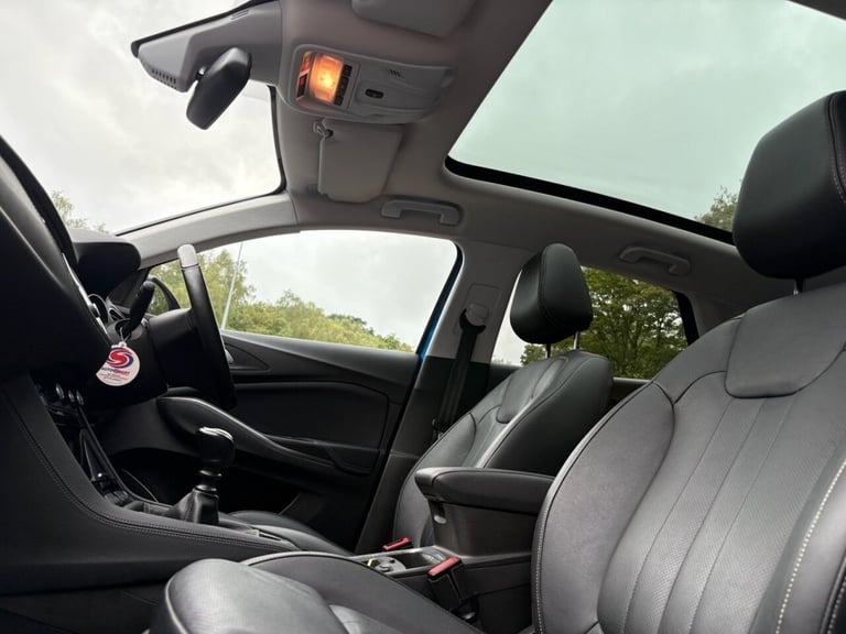 2020 70 VAUXHALL GRANDLAND X 1.2 TURBO ELITE NAV SUV 5DR PETROL MANUAL 6SPD EURO