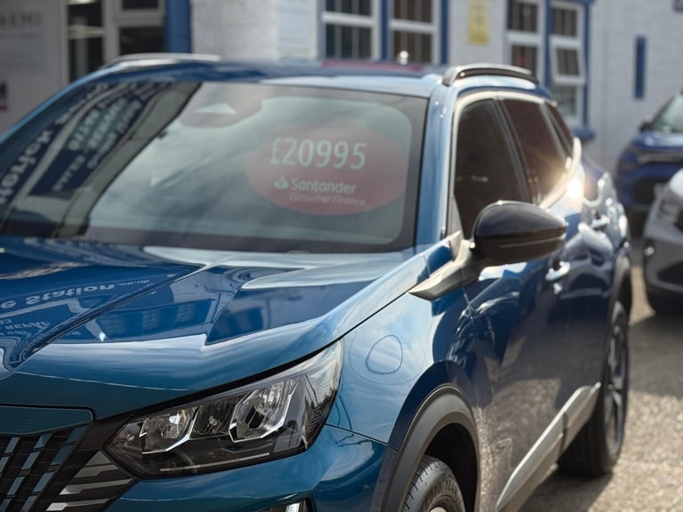 2025 Peugeot 2008 1.2 PureTech Allure 5dr ONLY 710 MILES, MAY 2028 WARRANTY,  HATCHBACK Petrol Ma...