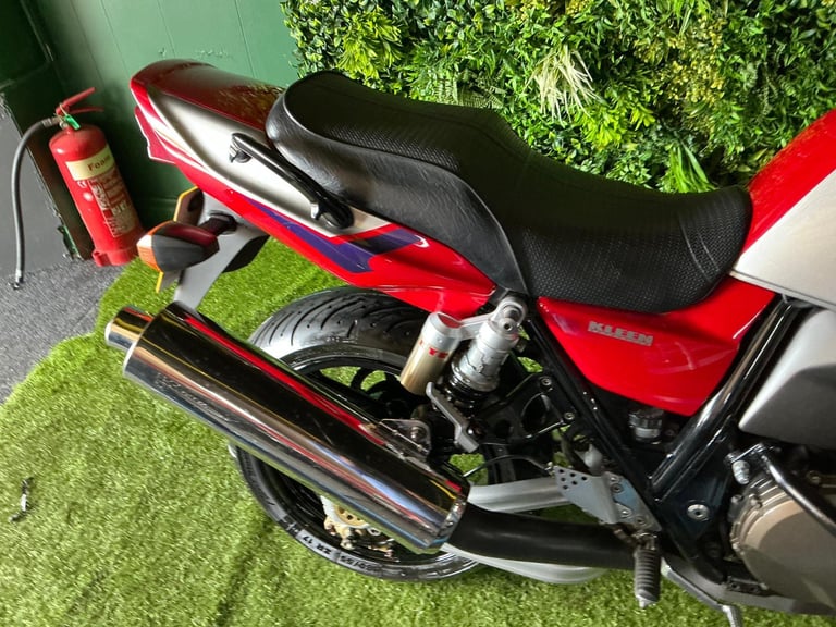 Kawasaki Zxr1200 free delivery 
