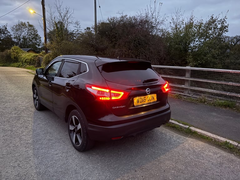 Nissan, QASHQAI, Hatchback, 2016, Manual, 1461 (cc), 5 doors