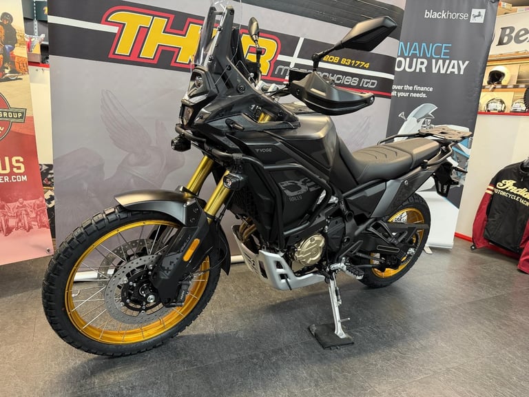 VOGE DS800X RALLY BRAND NEW 2026 MODEL FULL TOP SPEC 3 COLOURWAYS AWESOME £6999