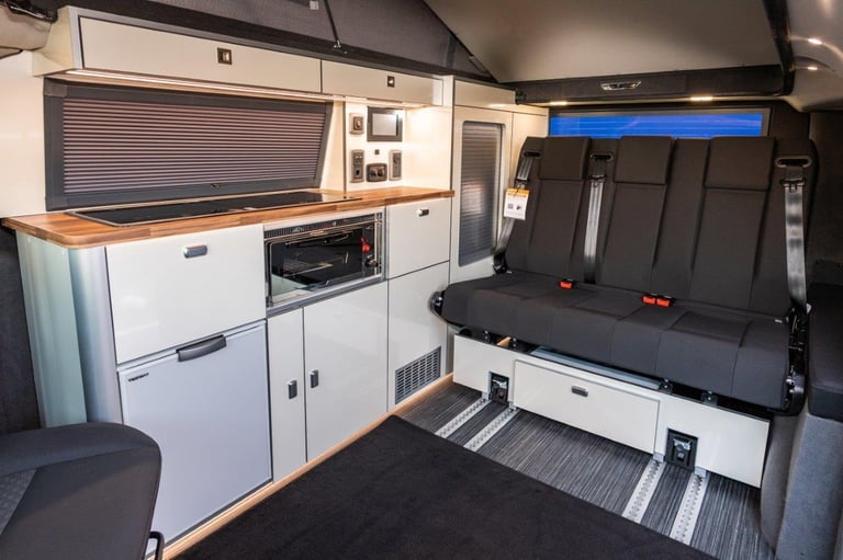 Wellhouse Maxus D7 Elevating Roof