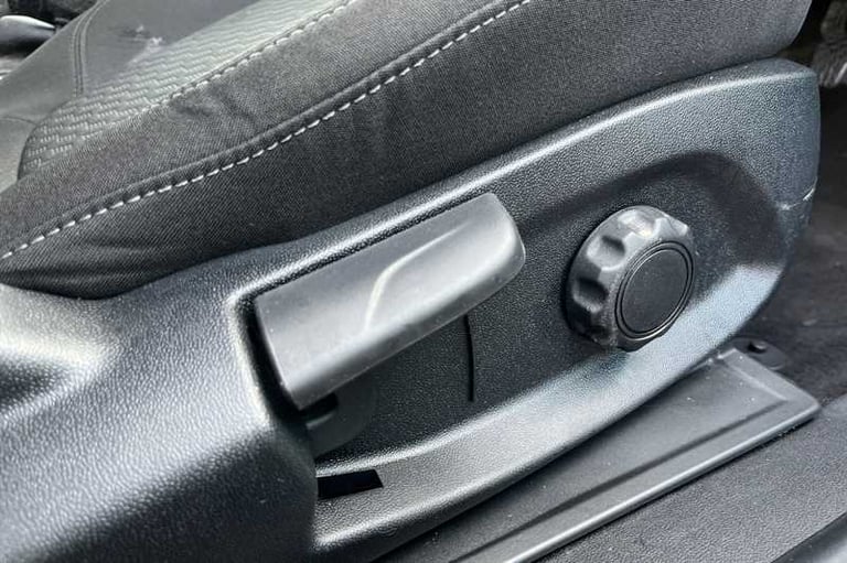 2024 Ford Puma 1.0 EcoBoost Hybrid mHEV Titanium 5dr HATCHBACK PETROL Manual