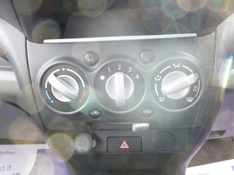 NISSAN PIXO 1.0 N-TEC 5DR GENUINE 18236 MILES F/S/H Â?20 R/TAX EURO5 ULEZ 2012