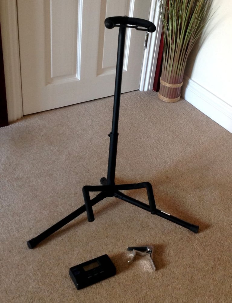 image for L@@K Guitar bits £10 the lot