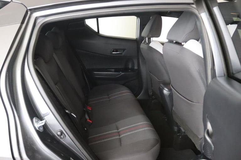 2022 Toyota C-HR 1.8 VVT-h GR SPORT CVT Euro 6 (s/s) 5dr HATCHBACK Petrol/Electric Hybrid Automatic