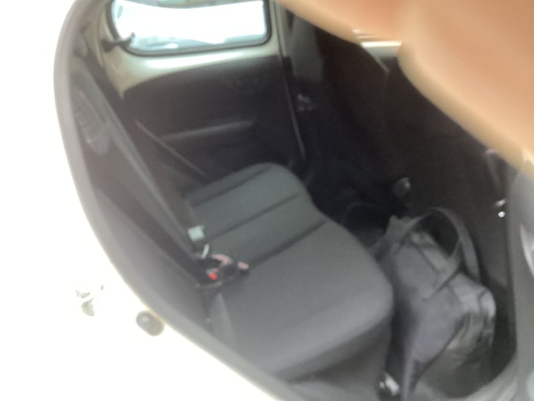 Peugeot, 108, Hatchback, 2017, Manual, 998 (cc), 5 doors