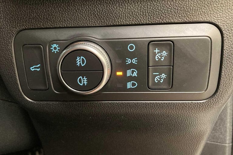 2020 Ford Kuga 1.5T EcoBoost ST-Line X First Edition Euro 6 (s/s) 5dr HATCHBACK Petrol Manual