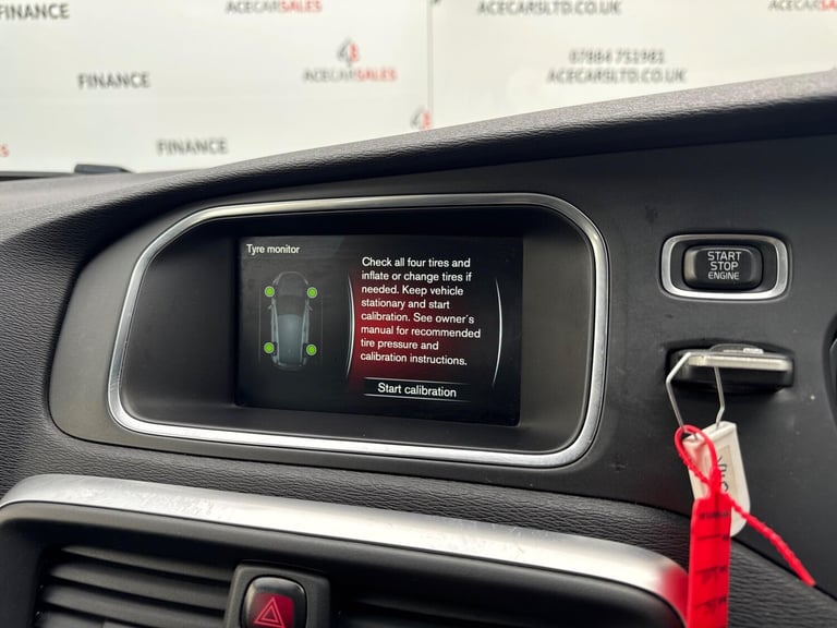 2016 Volvo V40 D3 [4 Cyl 150] Inscription 5dr Geartronic HATCHBACK DIESEL Automatic