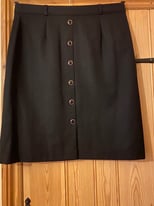Smart Ladies Skirt in Black Size 18