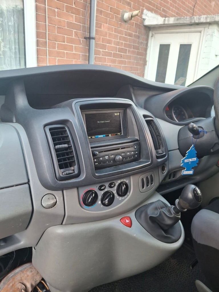 2014 Renault trafic mark 2 2.0dc 115bhp