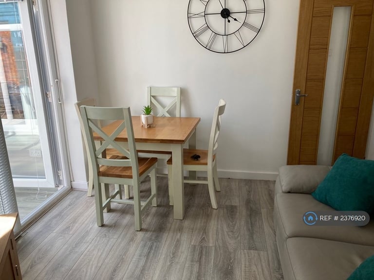 3 bedroom house in The Roundmeade, Maghull, L31 (3 bed) (#2376920)