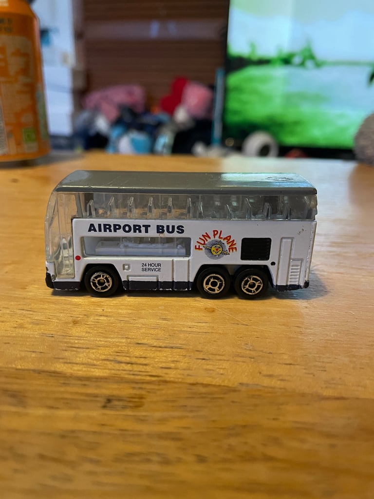 image for Small Airport bus 