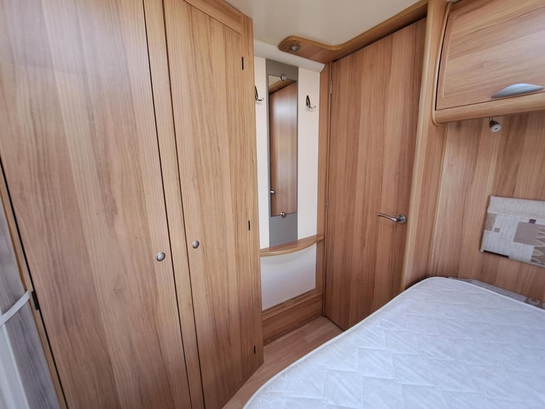 2012 Bailey Unicorn Barcelona