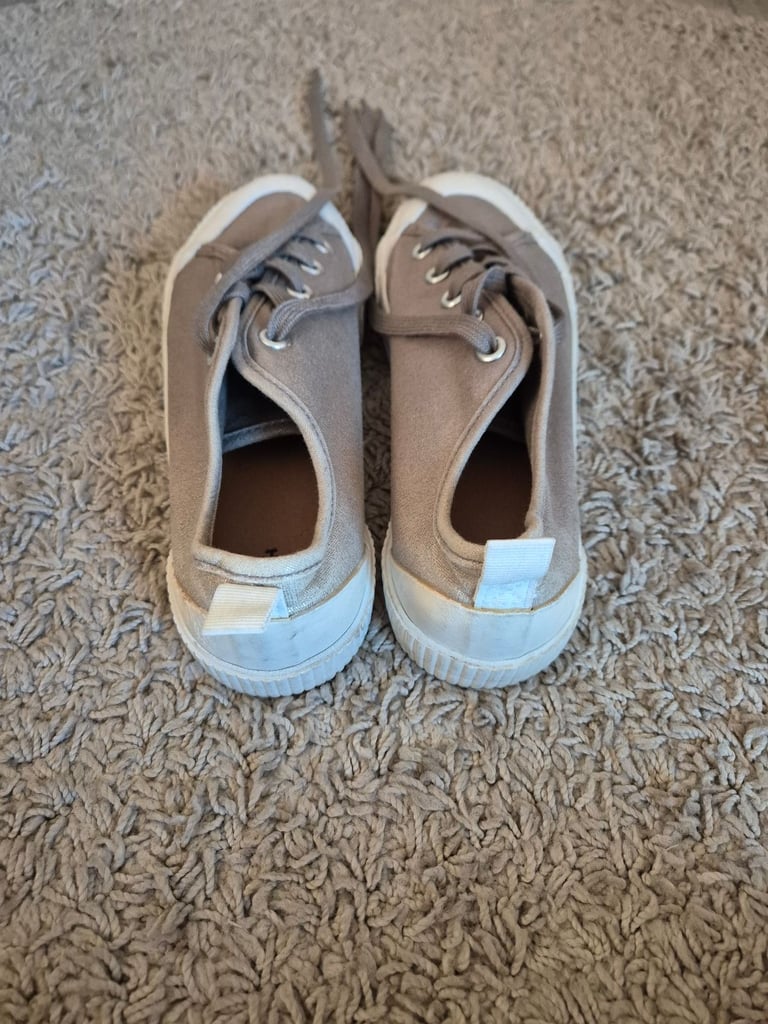 New Tu Sparkly Beige & White Laceup Trainers Immaculate 