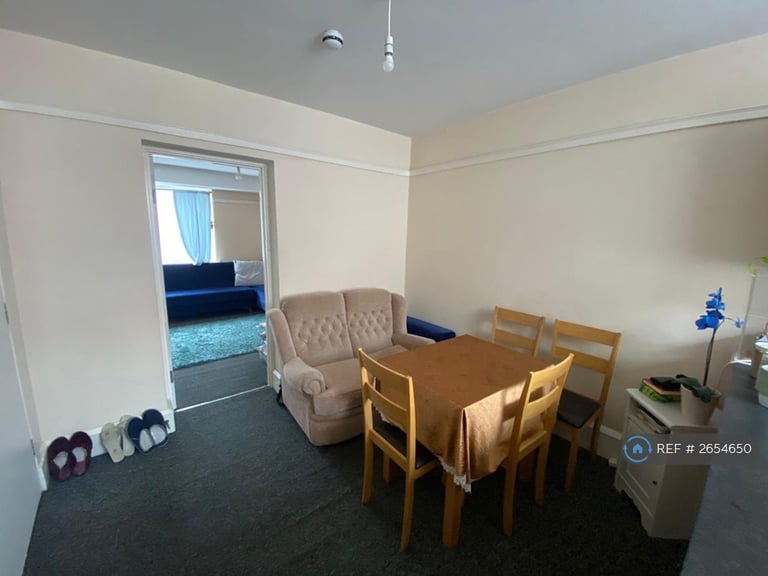 1 bedroom flat in London Road, Leicester, LE2 (1 bed) (#2654650)