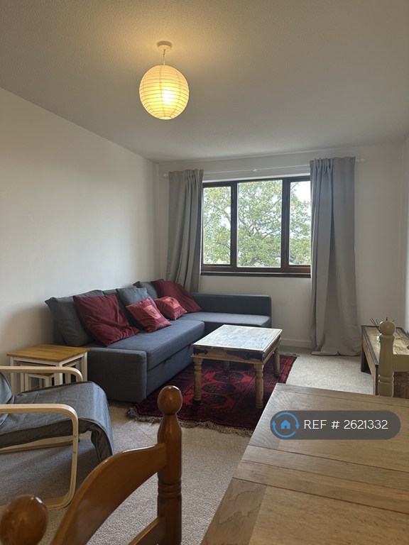 image for 2 bedroom flat in Hawthornden Place, Edinburgh, EH7 (2 bed) (#2621332)