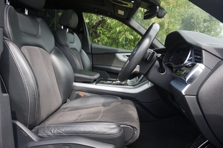 2019 Audi Q8 TDI QUATTRO S LINE ** PAN ROOF + 23 WHEELS + SQ8 STYLING ** Estate Diesel Automatic
