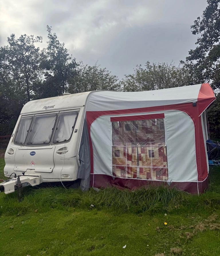 5 berth Bailey Ranger with awning. Can deliver.